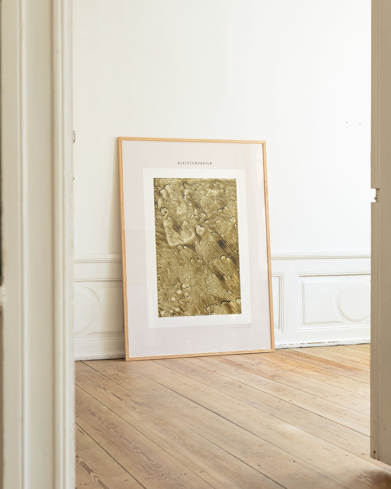 Wallpaper paste paper