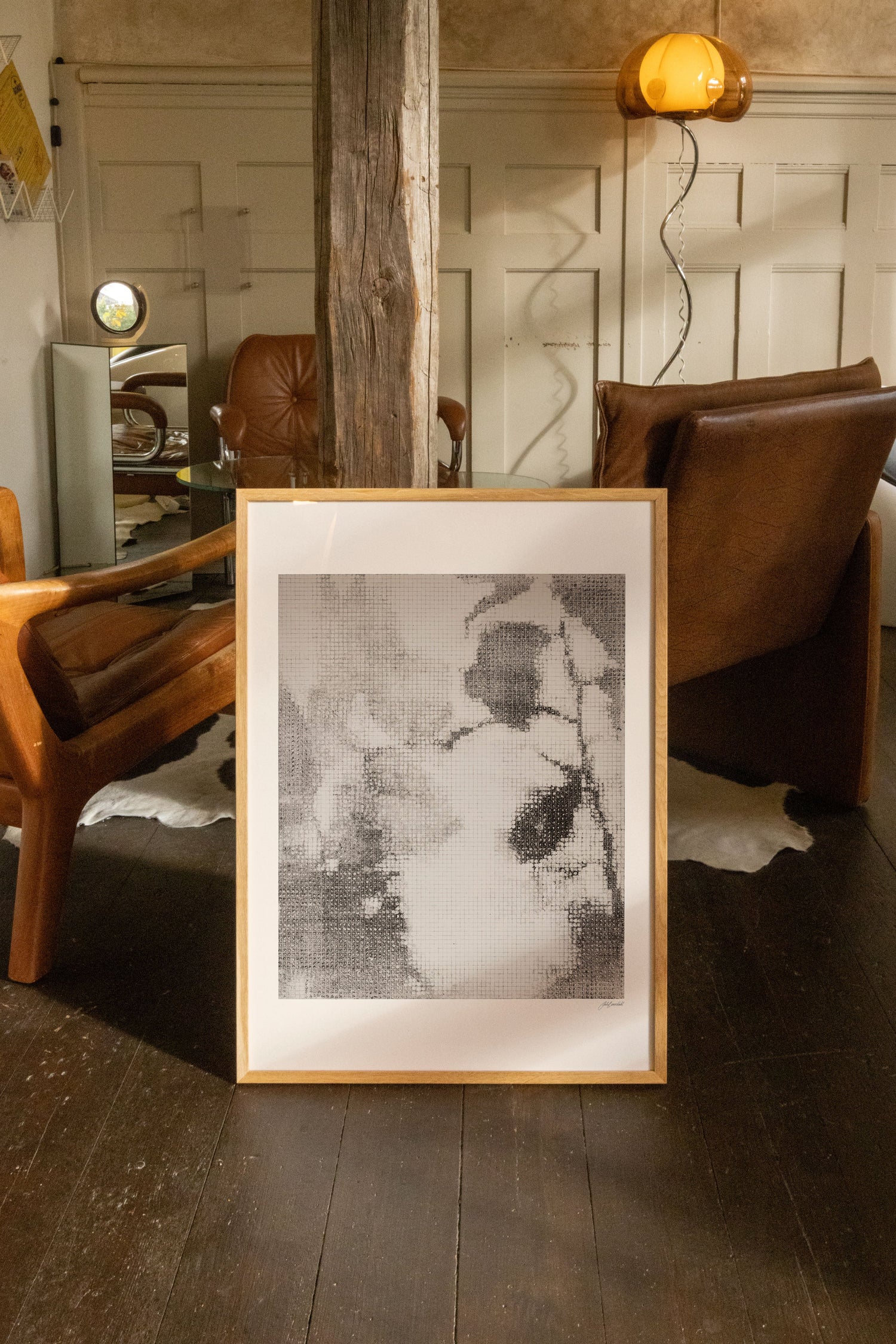 Monotype – Faded Black