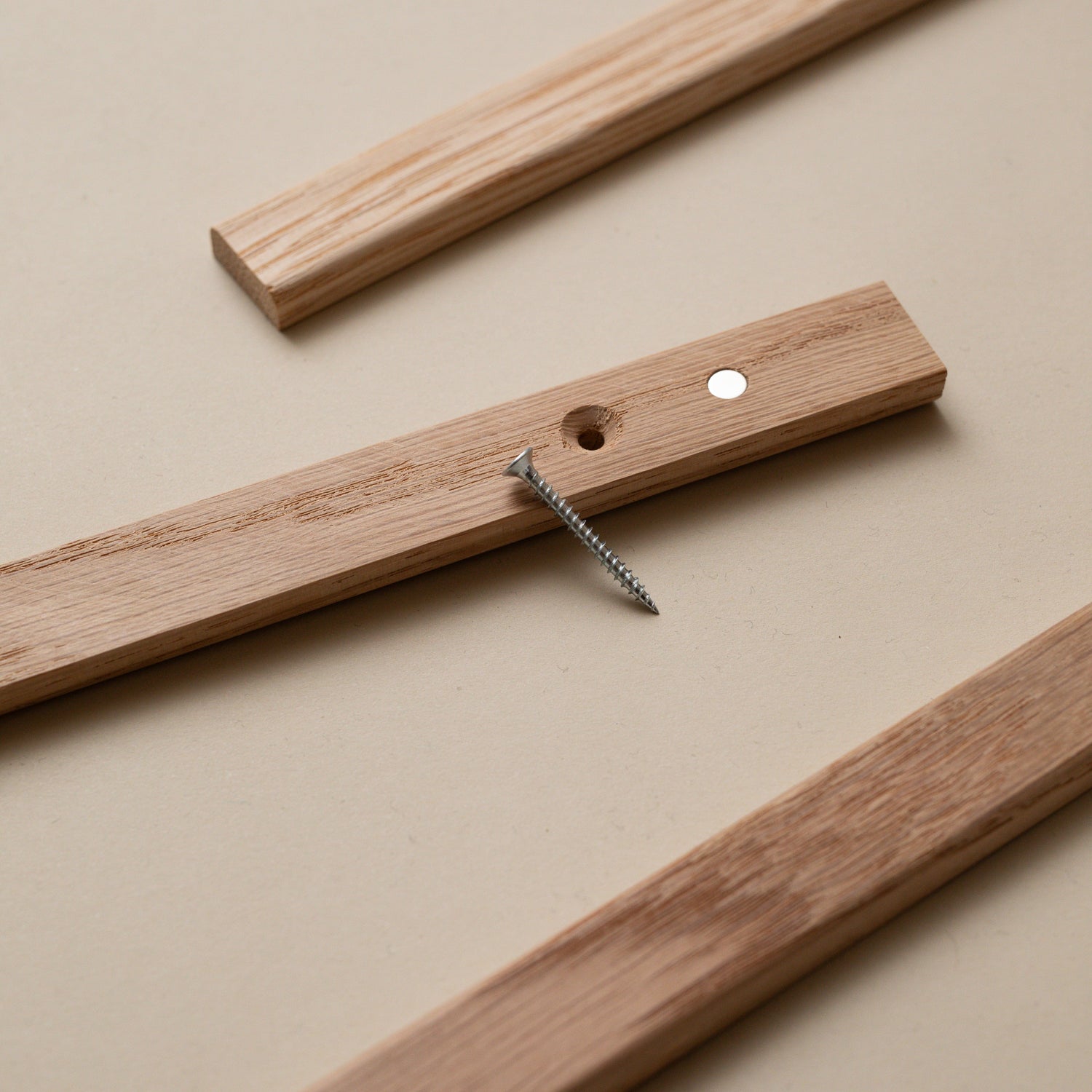 Magnet frame in oak wood